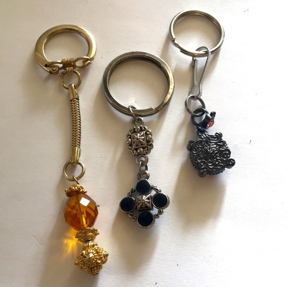 HAND MADE BLING FOR YOUR BAG ZIPPER OR KEYCHAIN SET OF 3 2 SILVERTONE 1GOLDTONE - Picture 3 of 6